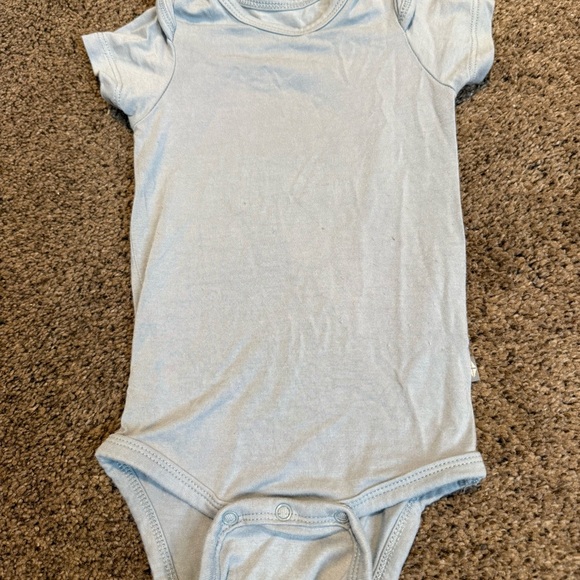 Kyte Baby short sleeve bodysuit bundle - Picture 6 of 9